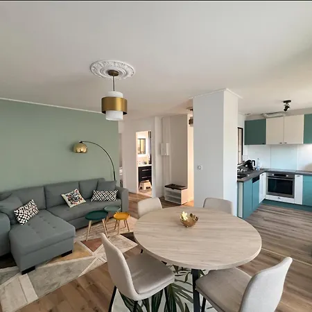 Belle Maison Avec Jardin ! Bezannes