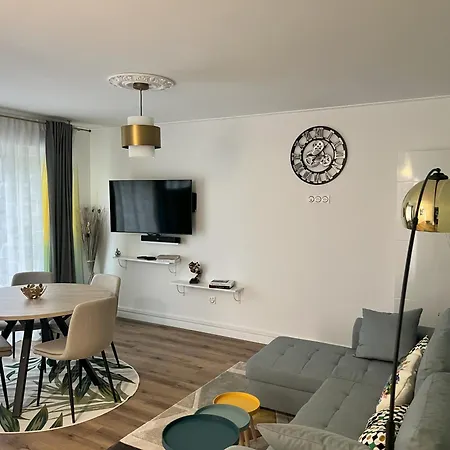Holiday home Belle Maison Avec Jardin ! Bezannes